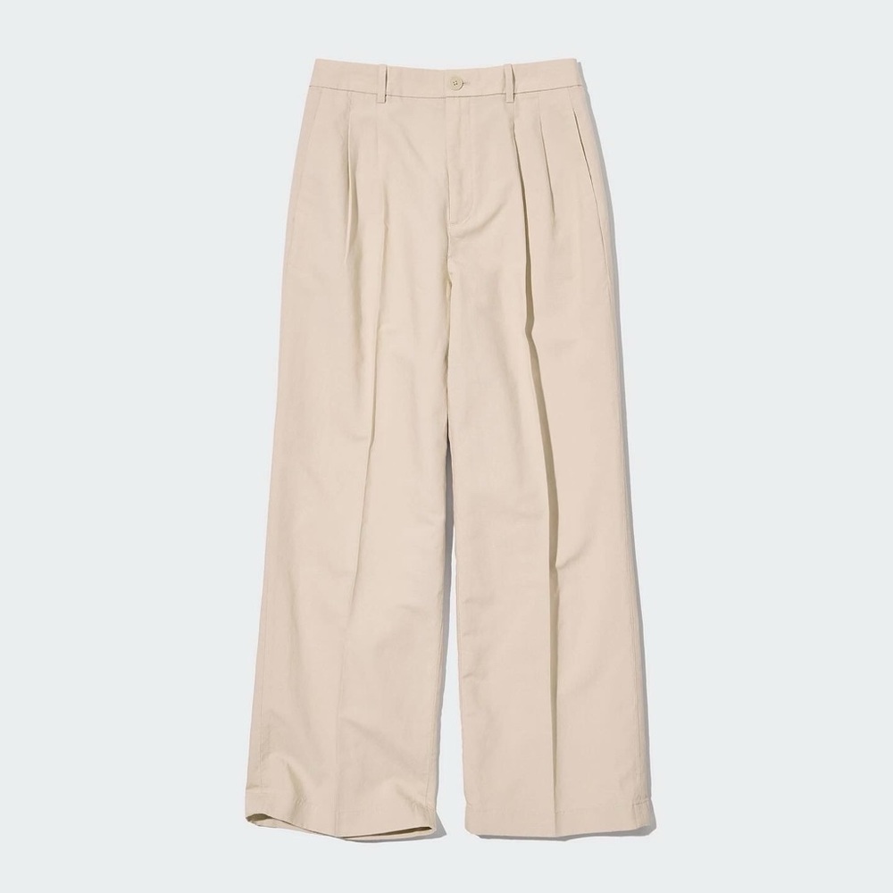 Uniqlo Linen Blend Pleated Wide Leg Pants in Natural